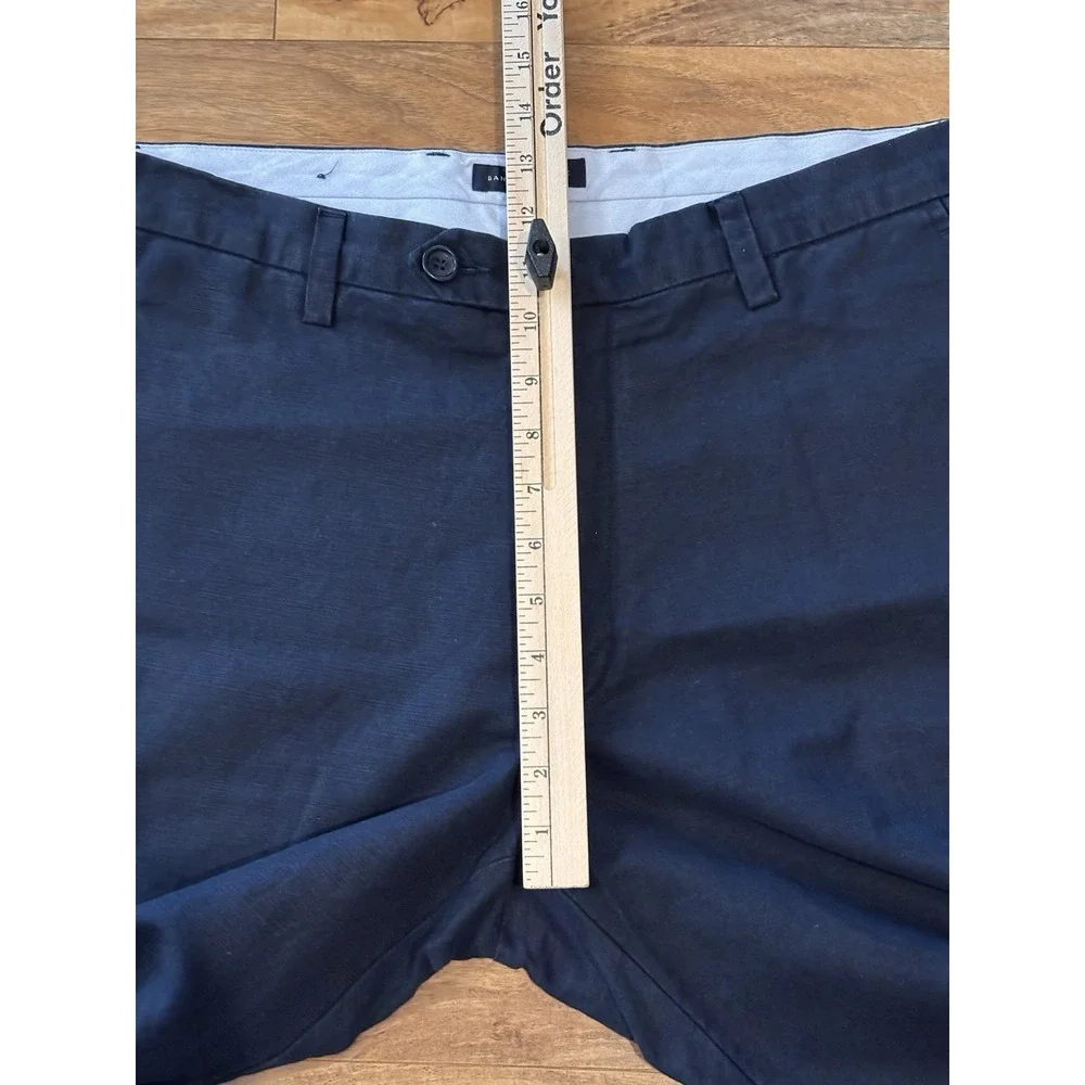 Banana Republic classic styling